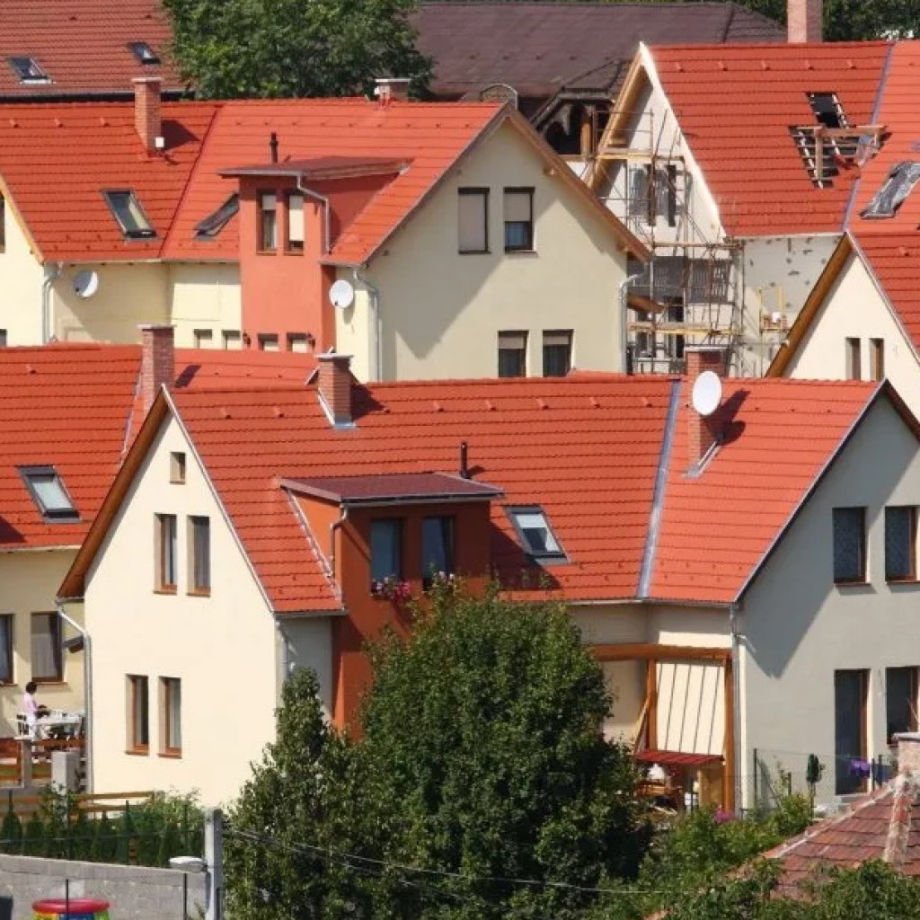 Terrán Rundo Alapcserép | Téglavörös