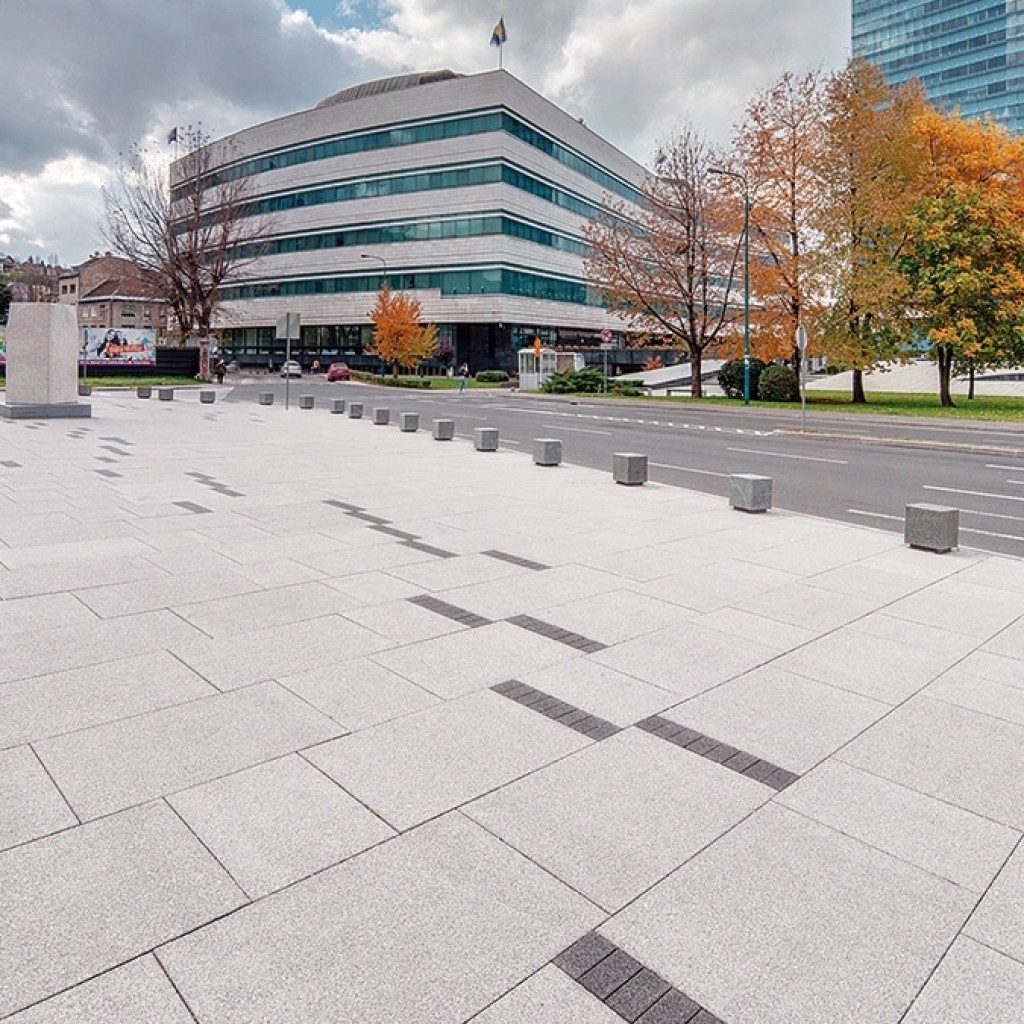 Semmelrock La Linia Grande térkő | Gránitszürke