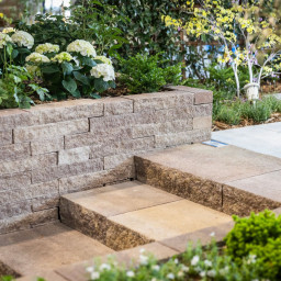 Sepia satírozott Leier Castrum lépcsőblokk